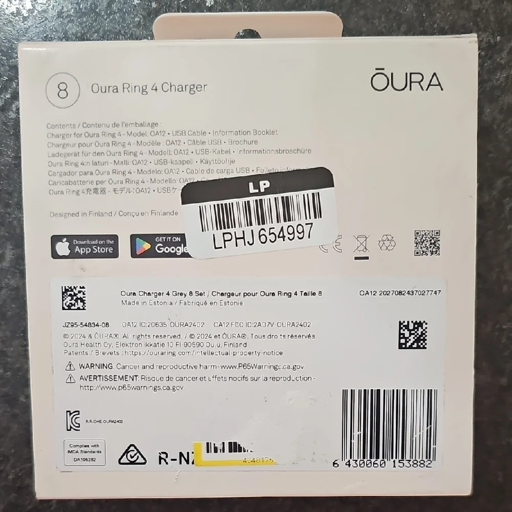 Oura Ring 4 Charging Dock in White